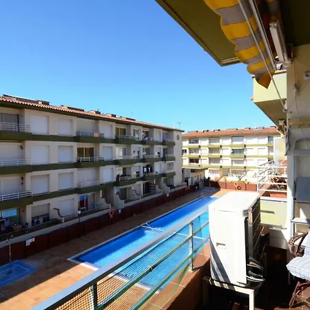 Apartment Omega 12 2-a